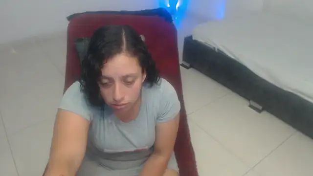 Snapshot of Barbara_D_Valencia chatting on April 27, 3:54 pm Barbara D Valencia online show from April 27, 3:54 pm