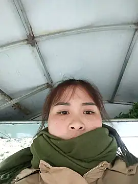 Snapshot of JordanX_01 chatting on February 9, 2:10 pm JordanX 01 online show from February 9, 2:10 pm