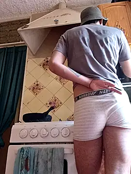 honeymannn online show from April 9, 7:19 pm