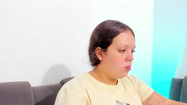 Snapshot of Emely_pregnantt chatting on January 31, 11:36 pm Emely pregnantt online show from January 31, 11:36 pm