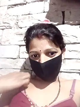 Snapshot of Divya-11431 chatting on February 2, 4:27 pm Divya-11431 online show from February 2, 4:27 pm