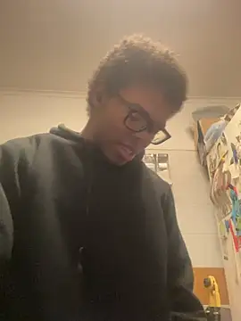 ELPikaPreta online show from February 25, 1:15 am