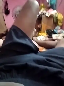 tamilpaiyan989 online show from April 8, 6:30 pm