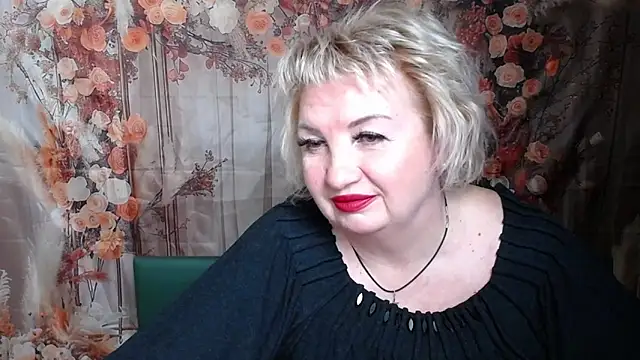 Snapshot of RenataDaster chatting on February 12, 6:14 pm RenataDaster online show from February 12, 6:14 pm