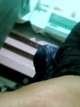 Snapshot of Rajni248096 chatting on March 3, 1:17 pm Rajni248096 online show from March 3, 1:17 pm