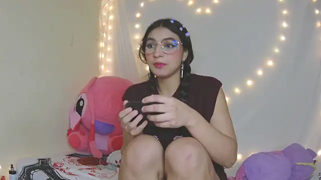 Snapshot of Eternalfuego chatting on February 26, 6:34 am Eternalfuego online show from February 26, 6:34 am