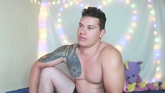 Eternalfuego online show from March 29, 5:40 am