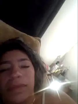 Ambar Cortes online show from February 11, 3:33 am