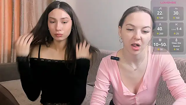 AricaPetties online show from April 12, 10:53 am