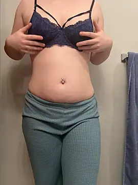 sweetandspicy2026 online show from March 4, 12:44 pm