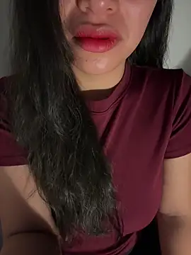 QuynhAnh 2k1 online show from February 22, 9:24 pm