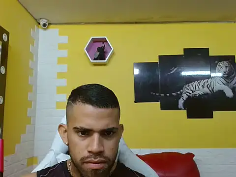 chacorta  online show from April 13, 1:27 pm