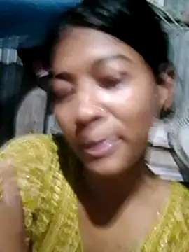 Snapshot of Cute-Tanisa- chatting on June 12, 10:14 am Cute-Tanisa- online show from June 12, 10:14 am