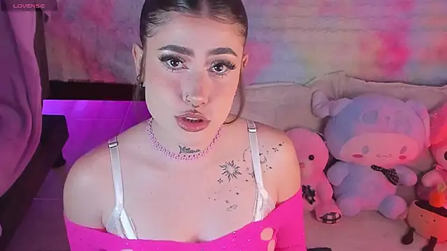 Tamara uwu online show from April 15, 10:54 pm