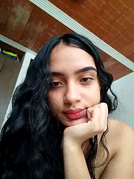 Snapshot of cynliu chatting on April 13, 5:51 pm cynliu online show from April 13, 5:51 pm
