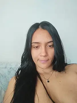 Snapshot of cynliu chatting on June 21, 5:37 pm cynliu online show from June 21, 5:37 pm