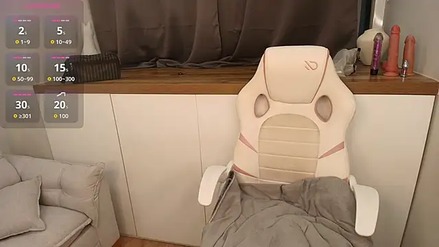 Susan Backer online show from April 10, 8:13 pm