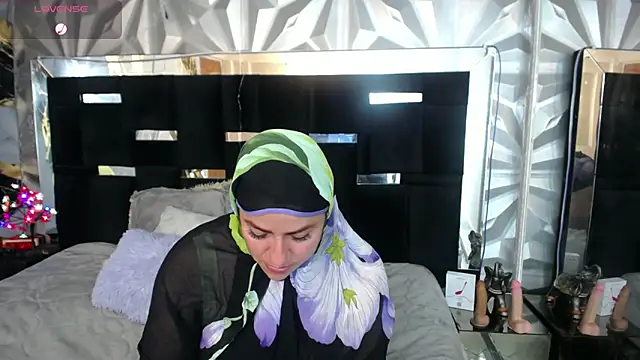 Snapshot of Alison-mar chatting on February 10, 7:18 pm Alison-mar online show from February 10, 7:18 pm