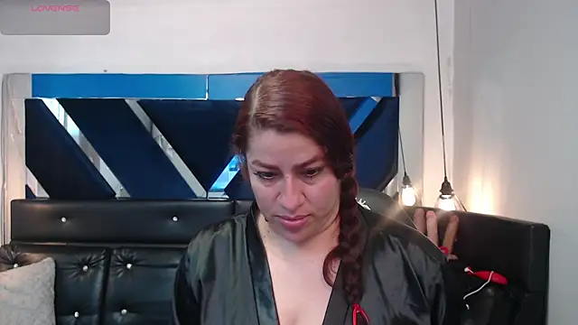 Snapshot of Alison-mar chatting on July 17, 7:30 pm Alison-mar online show from July 17, 7:30 pm