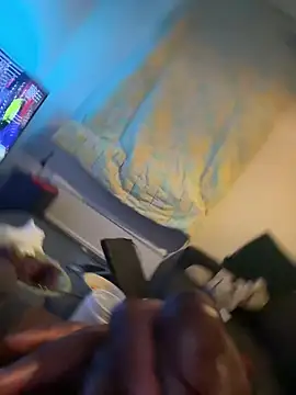 Snapshot of cumfirst1 chatting on March 3, 8:04 pm cumfirst1 online show from March 3, 8:04 pm