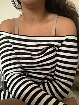 Nour-Lina online show from February 28, 9:32 am