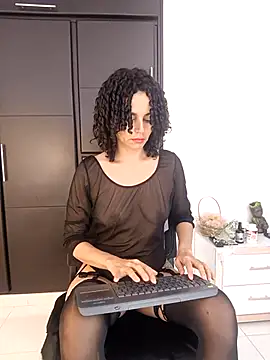 Nala OMG online show from January 31, 8:18 pm