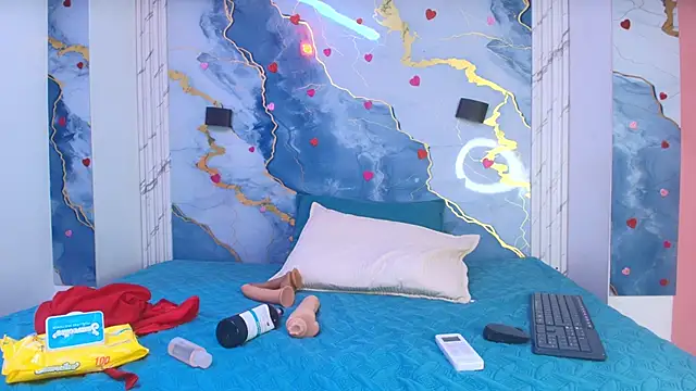 crystal love08 online show from April 17, 7:17 pm