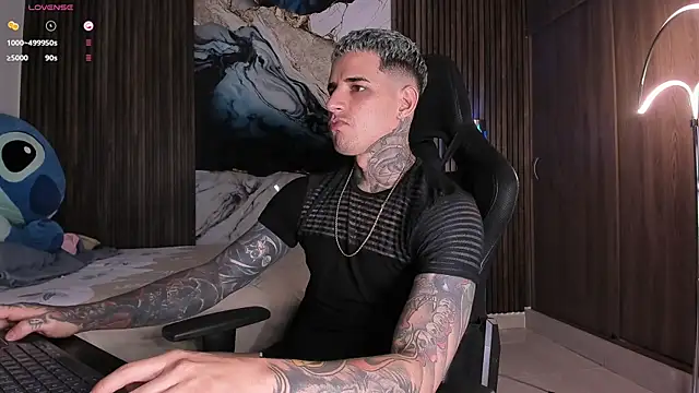 trisstann  online show from February 21, 12:22 am