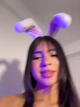 Chel   online show from March 26, 7:19 pm