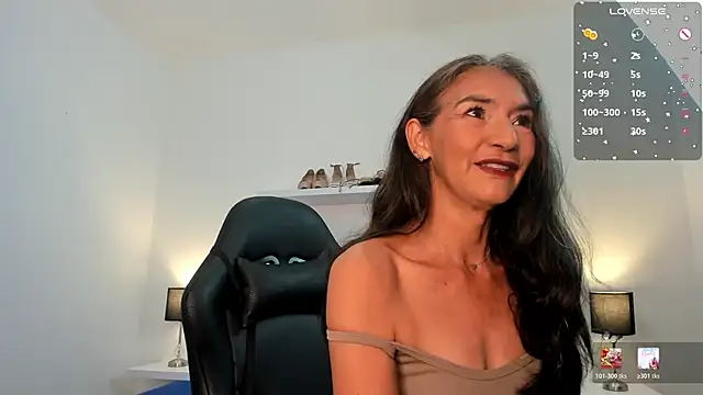 Snapshot of Emma_Mendozaa chatting on February 9, 12:09 pm Emma Mendozaa online show from February 9, 12:09 pm