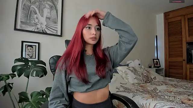 Vanessarte  online show from March 10, 4:01 pm