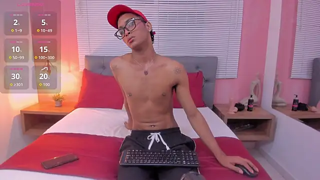 drako18  online show from June 5, 3:13 am