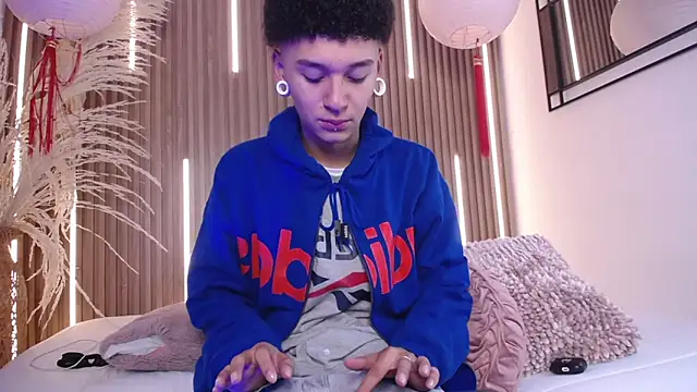 David Banks  online show from March 20, 12:32 pm