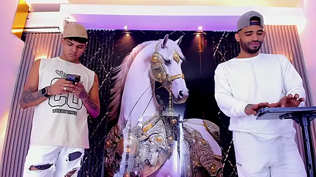 Snapshot of the_knights_of_the_night chatting on February 13, 4:30 am the knights of the night online show from February 13, 4:30 am