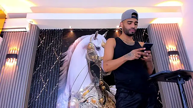 Snapshot of the_knights_of_the_night chatting on February 15, 7:51 am the knights of the night online show from February 15, 7:51 am