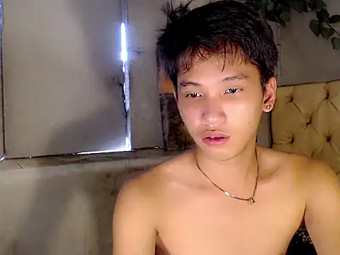 Snapshot of Baby_Aries69 chatting on February 5, 7:24 am Baby Aries69 online show from February 5, 7:24 am