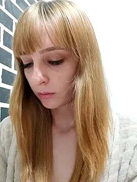 Snapshot of -BabyBella- chatting on February 17, 6:47 pm -BabyBella- online show from February 17, 6:47 pm