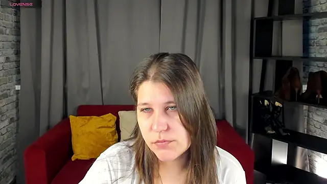 helenahoff online show from April 17, 4:04 am