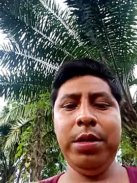 Snapshot of elburrotio chatting on April 9, 10:59 pm elburrotio online show from April 9, 10:59 pm