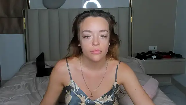 stellaa quenn online show from February 20, 12:07 am