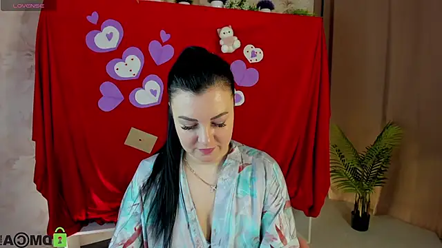 Snapshot of Monika_Martinezz chatting on February 12, 3:56 am Monika Martinezz online show from February 12, 3:56 am