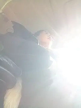 Youyou 12 online show from February 13, 4:41 am