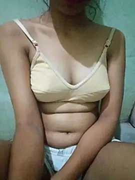 Snapshot of Dreem_love chatting on April 27, 6:06 pm Dreem love online show from April 27, 6:06 pm