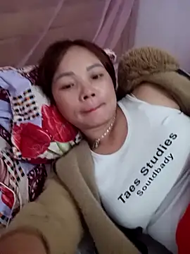 neyney110 online show from March 9, 2:15 am