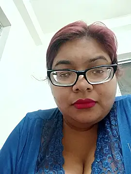 Snapshot of Elie_Hallway chatting on January 31, 7:11 pm Elie Hallway online show from January 31, 7:11 pm