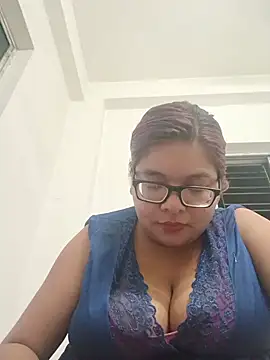Snapshot of Elie_Hallway chatting on July 11, 6:54 pm Elie Hallway online show from July 11, 6:54 pm