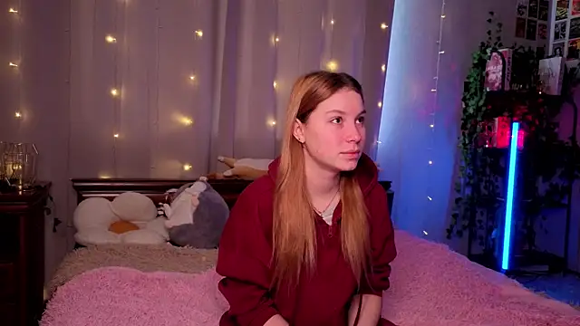 Snapshot of JadwigaTagliavia chatting on February 5, 9:14 am JadwigaTagliavia online show from February 5, 9:14 am