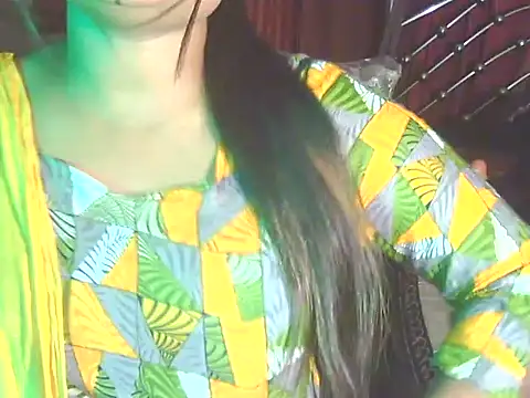 Snapshot of Nusrat_Faria chatting on May 17, 5:53 pm Nusrat Faria online show from May 17, 5:53 pm