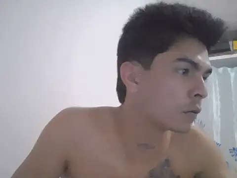 Snapshot of placerverdadero chatting on February 25, 4:11 am placerverdadero online show from February 25, 4:11 am