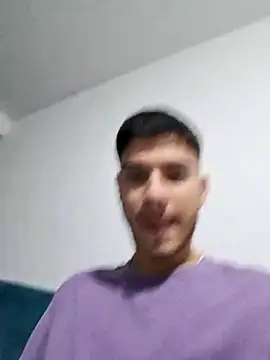 Snapshot of Apolo_Gray chatting on February 7, 5:22 am Apolo Gray online show from February 7, 5:22 am